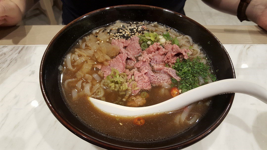 supreme hand-cut beef noodle