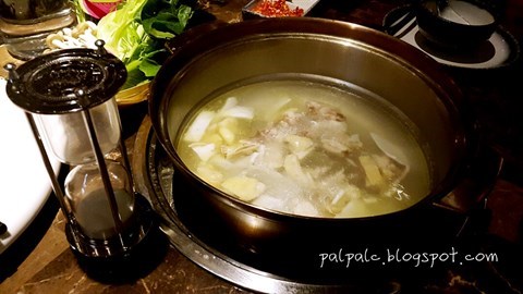 原味椰子雞鍋 - 旺角的四季文昌