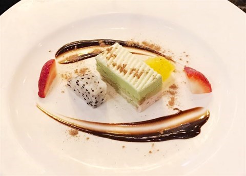 紅豆綠茶蛋糕 - 沙田的Explorer Fusion Restaurant