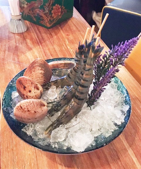 海蝦和蕃薯蜆 - 銅鑼灣的酒鍋