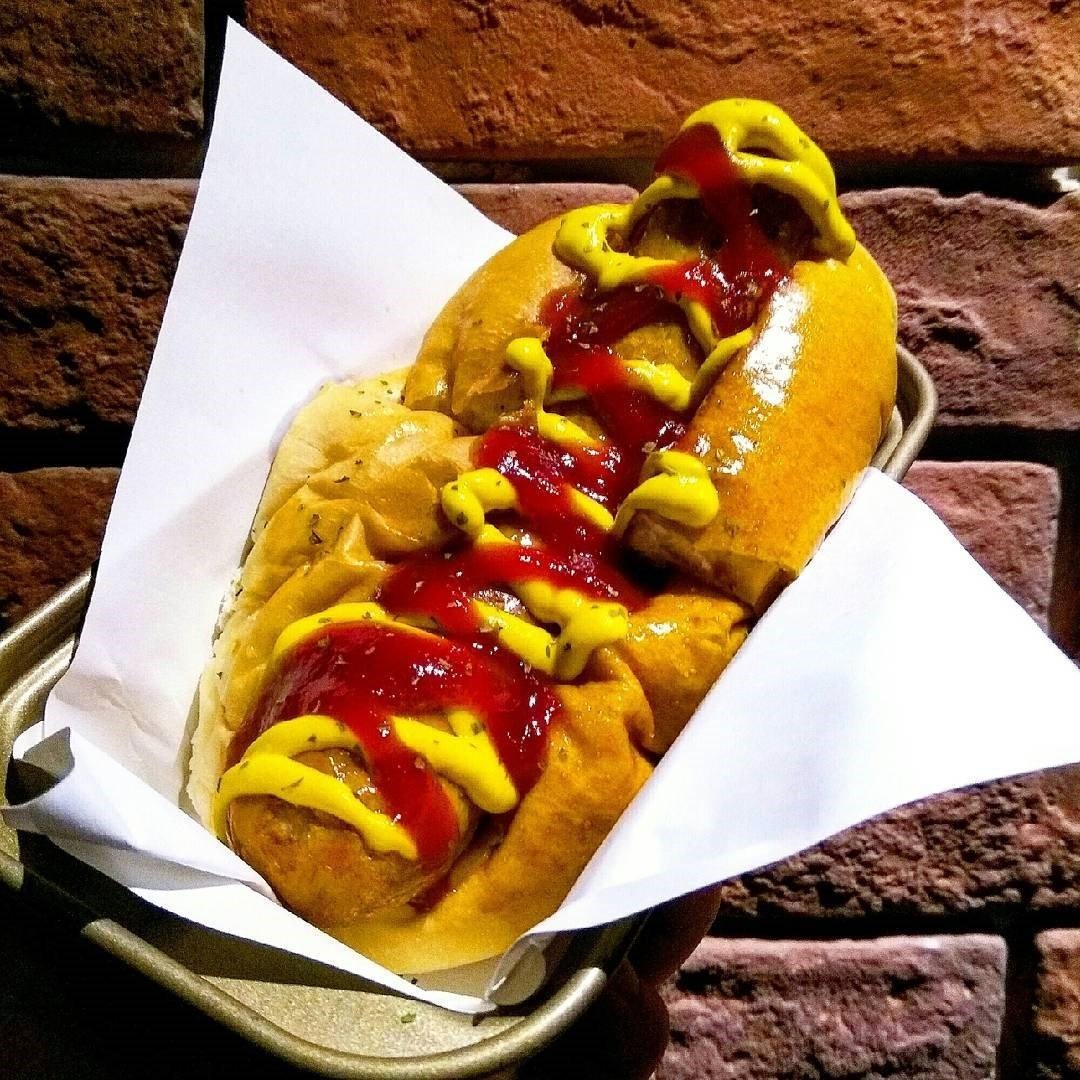 经典热狗classic hotdog  $ 58