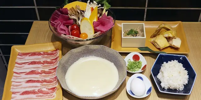 養顏黃金骨膠原美人雞湯！日本品牌美人鍋登陸觀塘(有片)