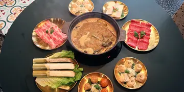 惹味娘惹喇沙湯+香濃泰式椰子雞湯 跑馬地新開東南亞風味火鍋店(有片)