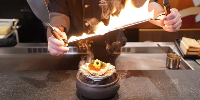 一秒變出 招牌十八層海膽杯   佐敦小店全新體驗   魔術X鐵板燒