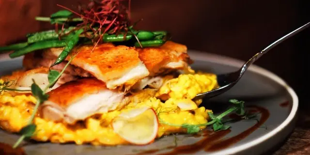 5大南瓜創意料理推介 釀海鮮南瓜批、南瓜金沙蝦球