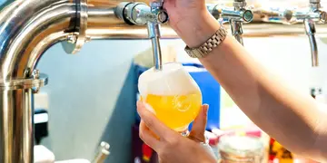 本地手工蜂蜜酒品牌 尖沙咀新开日夜酒室 「让大家找到自己的空间」