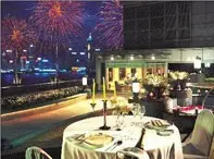 农历新年赏烟花餐厅
