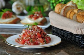 Bruschetta with Tomato Salsa and Mozarella