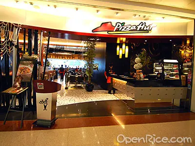 Pizza Hut (Plaza Hollywood)