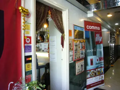 Comma Cafe