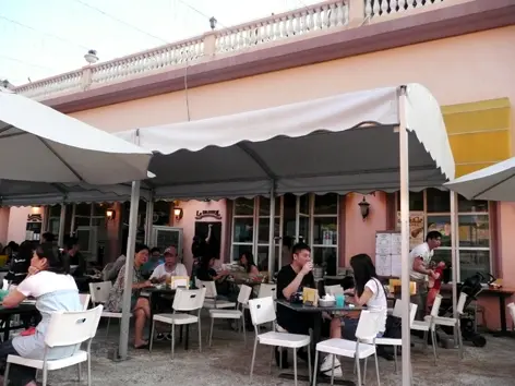 黃金滿屋茶餐廳