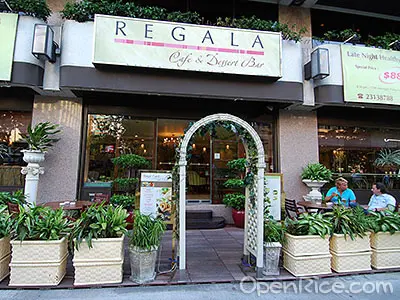 Regala Cafe & Dessert Bar