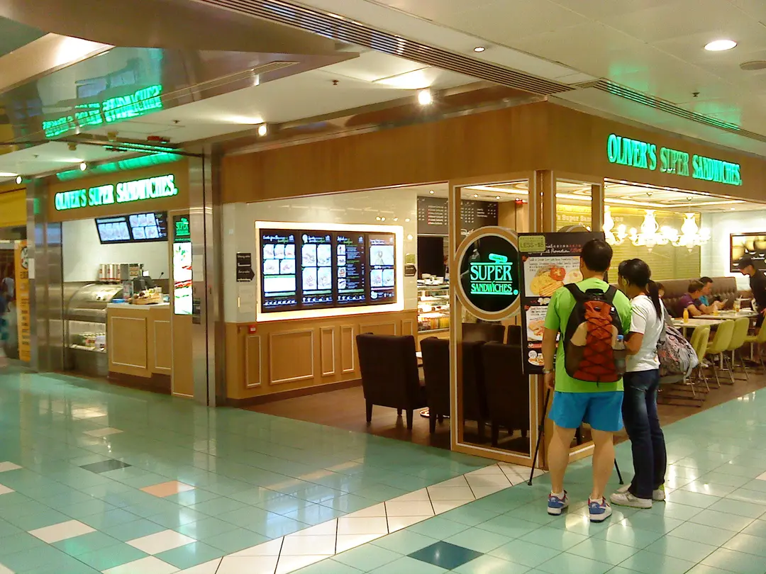 Oliver's Super Sandwiches