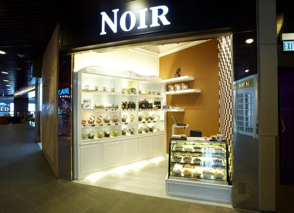 Noir Chocolatier