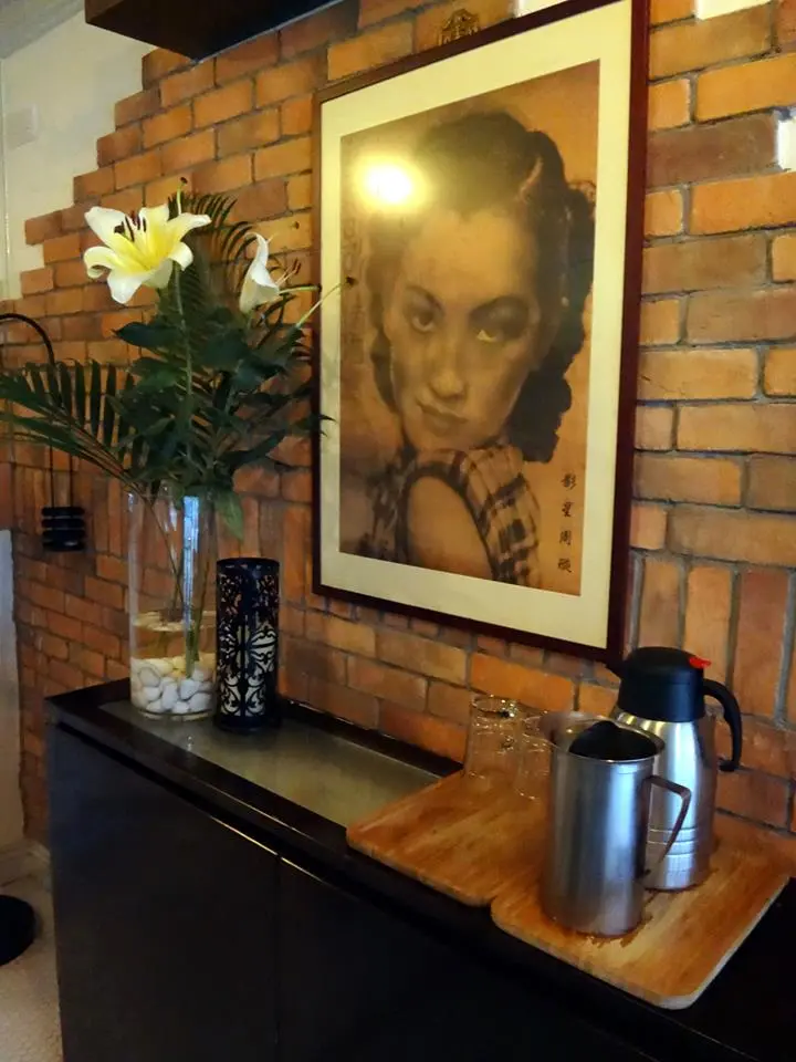 Gweilo Bar & Grill