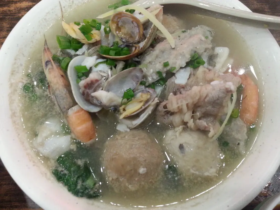 利隆火鍋食店