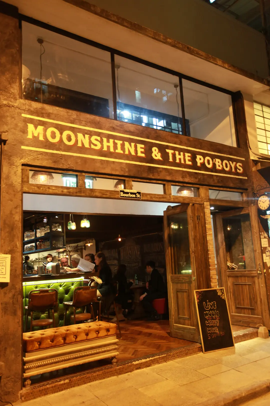 Moonshine & The Po'Boys