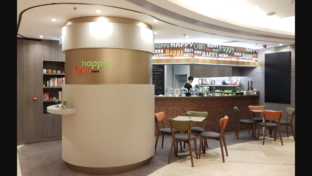 Happy Ours Cafe