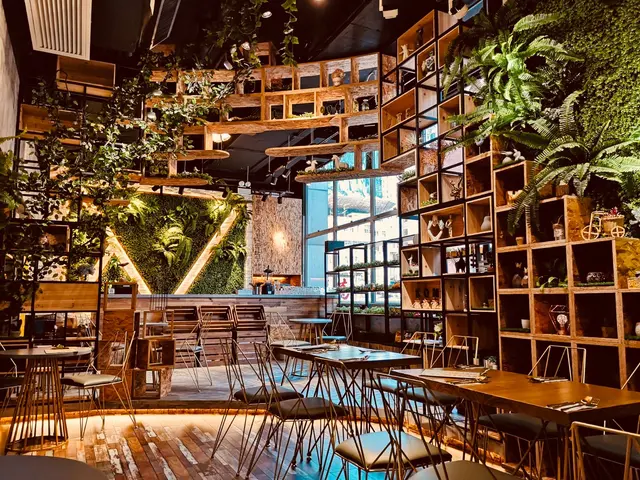 慢理牆城-door-photo