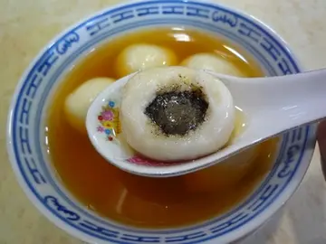 湯圓心不錯，但皮太厚