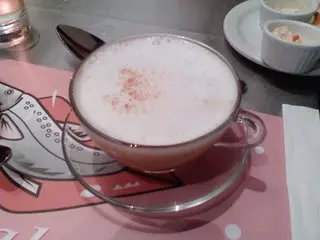 泡沫煙三文魚忌廉湯