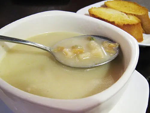 海鮮湯,料多味道好鮮! 