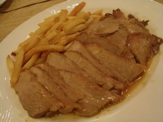 燒牛仔肉