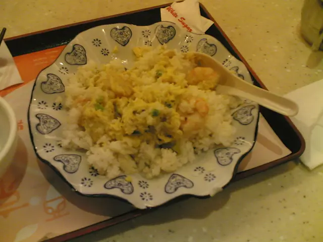 滑蛋炒蝦仁&飯 (撈埋來食的方法)