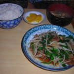 韮菜炒豬肝定食