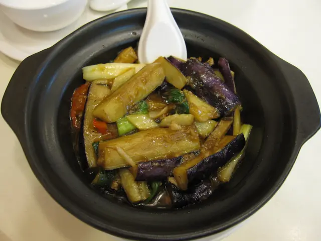 冇咸魚香既蔡瀾咸魚醬茄子煲