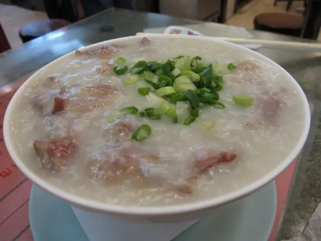 牛肉粥, honey 話正
