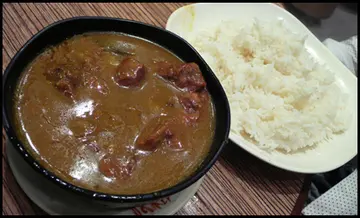 咖哩牛腩飯