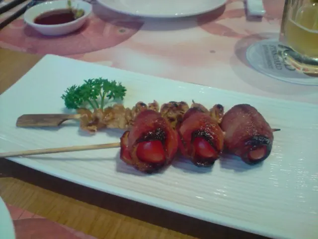 雞皮/ 煙肉車厘茄: 手指公係俾煙肉車厘茄