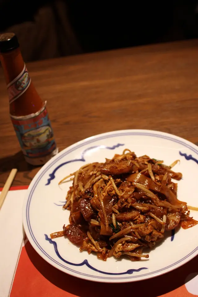 為了老余 甘心受困