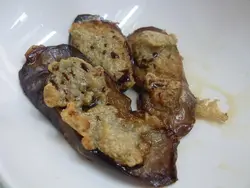 Fried Stuffed Eggplant