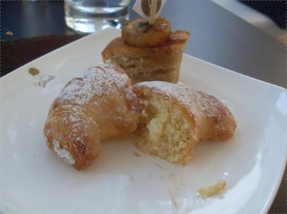 Croissant (Front), Banana Cake (Back)