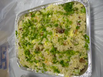 楊州炒飯 $190 (5磅)