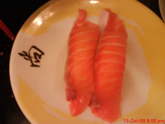 OK WO! BUT...SMALL...-.-"