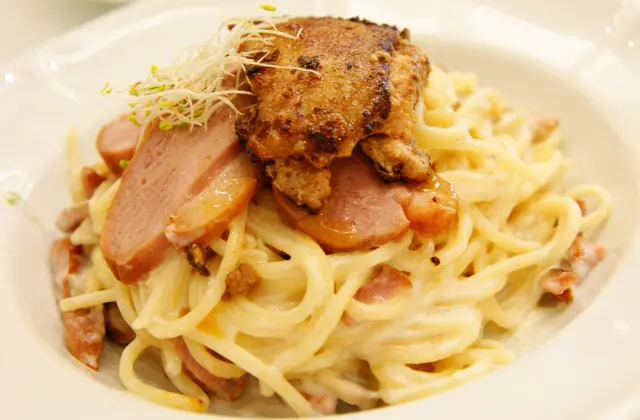 煙鴨胸鵝肝忌廉意粉