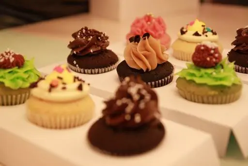 拍了多張照片,還是朋友阿海的最為稱心