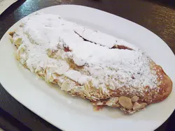 Almond Croissant 