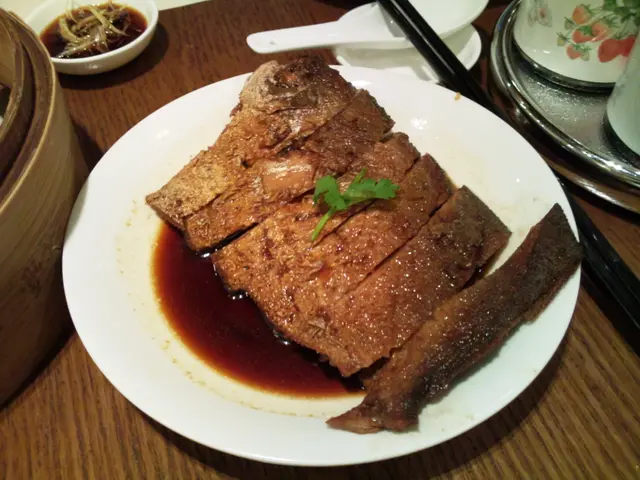 燻魚:味道ok,甜甜的,但好多碎魚骨