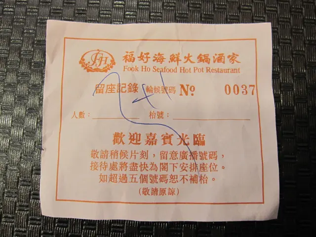 六點半等到八點半，仲答我未知幾時有位