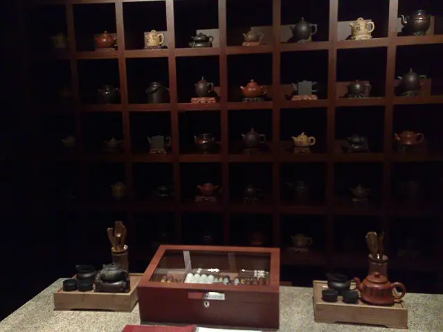 Beijing Respects Chinese Tea, Almost Diabolically!