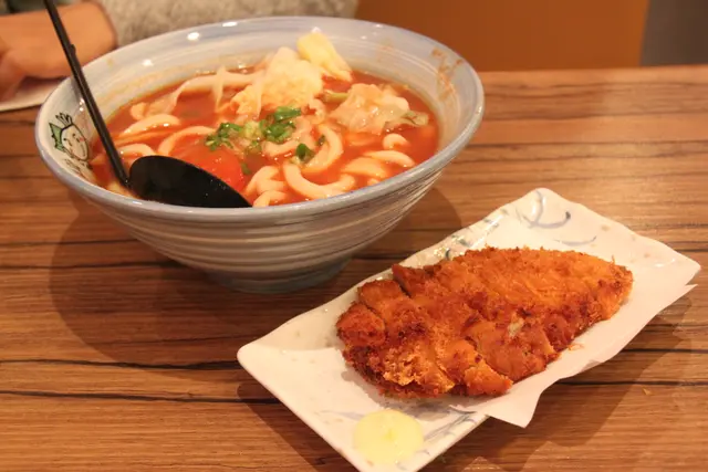 吉列豬扒番茄湯烏冬