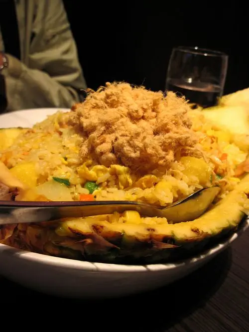 菠蘿炒飯