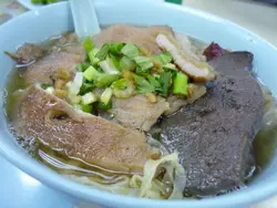 牛什粗麵