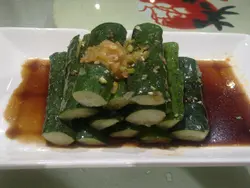 拍青瓜仔