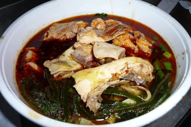 口水雞酸辣粉(小辣)