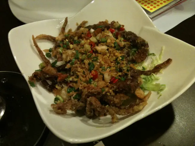 椒鹽軟殼蟹,惹味但略咸